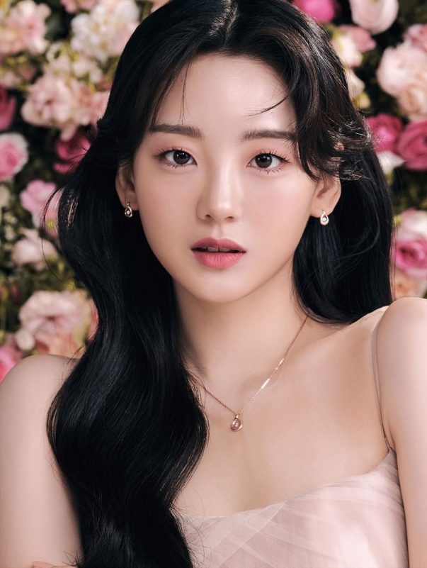 Cho Yi Hyun