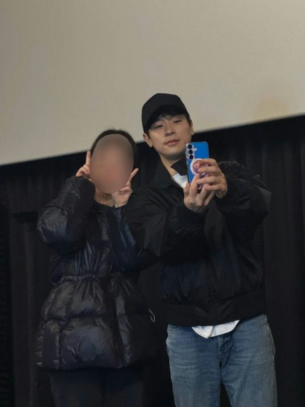 park jung min humint chungju stage greeting mx6dpzpzwteubvxo6-cqvivduqbffwqukoa6ux-r-ya-park-jung-min-humint-chungju-stage-greeting