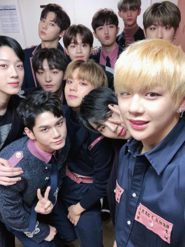people-Boy group-K-pop-A-Selfie-A-Group photo-A-Male idols
