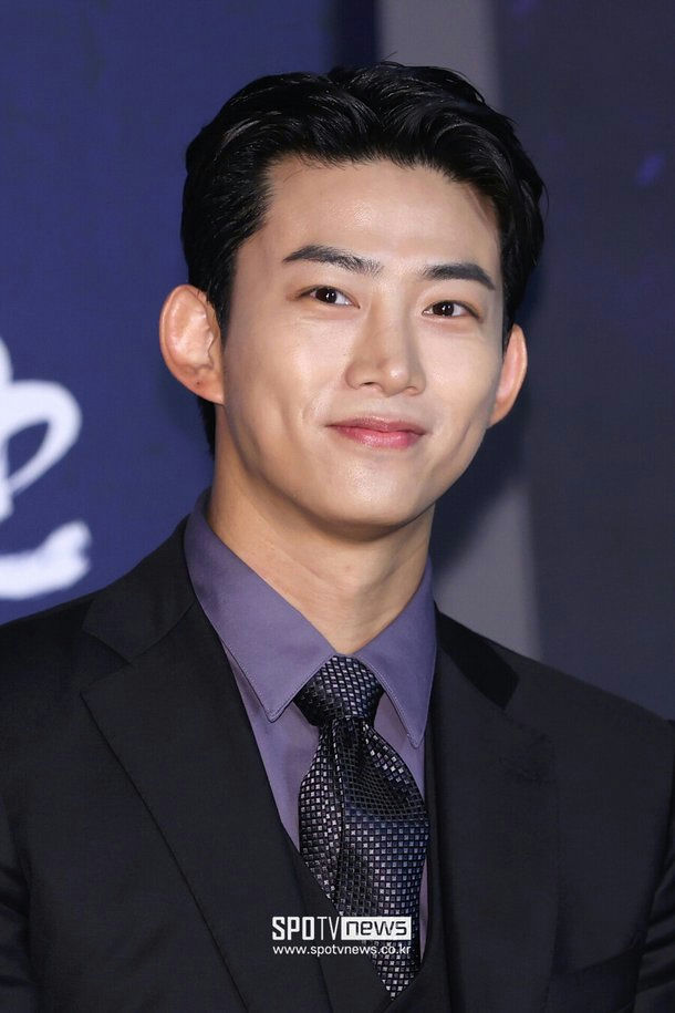 ok taecyeon wedding april 24