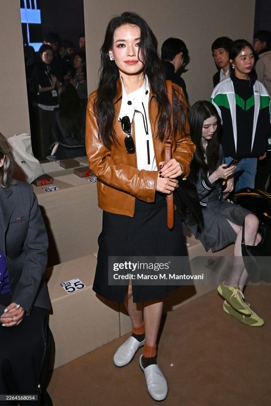 shu qi han so hee milan fashion week yxndlky3a1nyq4z1atbnc1a0dxqqg47cn6n9td9syl4-shu-qi-han-so-hee-milan-fashion-week