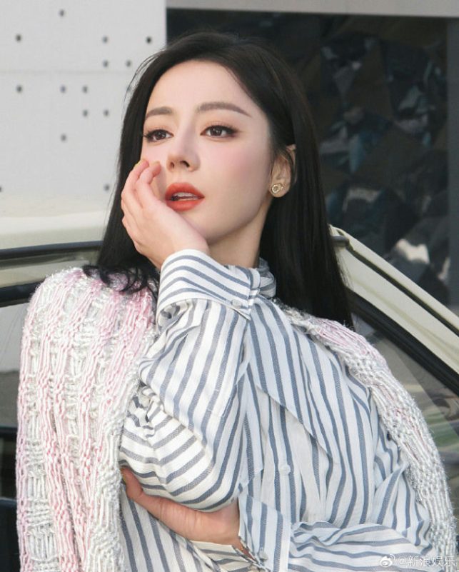 Dilraba Dilmurat stranded in Dubai