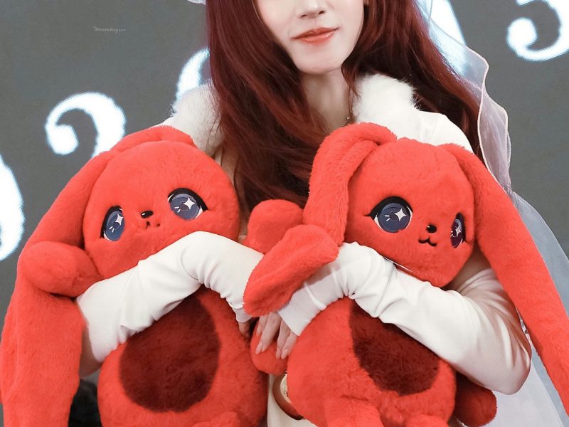 yuqi tencent music women of the year
