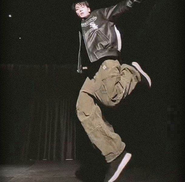 jungkook ssak dance video