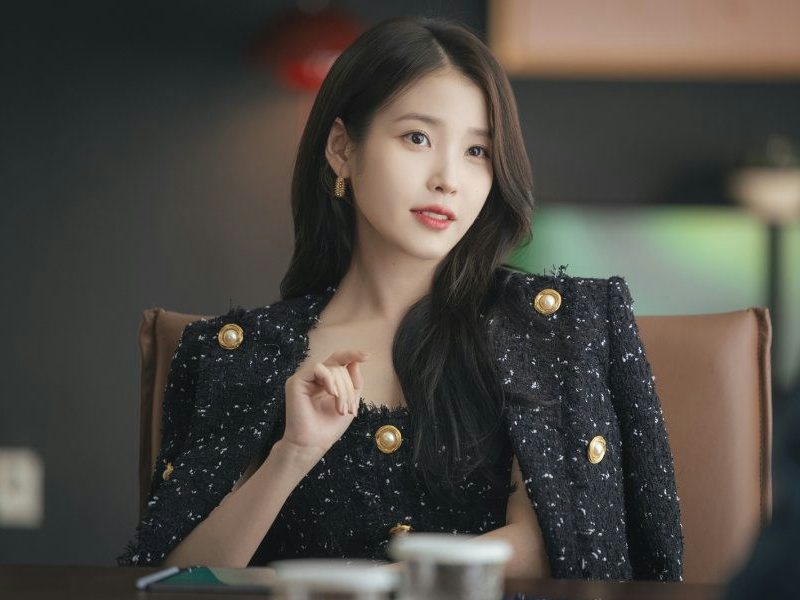 iu perfect crown drama