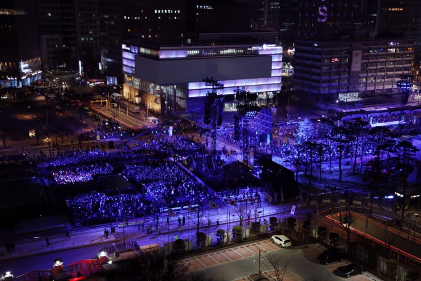 people-Crowd-A-Night-A-Concert-A-Seoul-B-Outdoor-B-Purple-Lighting-C