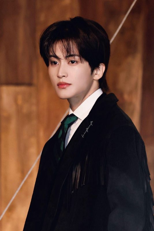 mark leaves sm nct 0mp2vhwsgoecoguwesqbnvm-9ckv8bkxgya5f66rs6k-mark-leaves-sm-nct