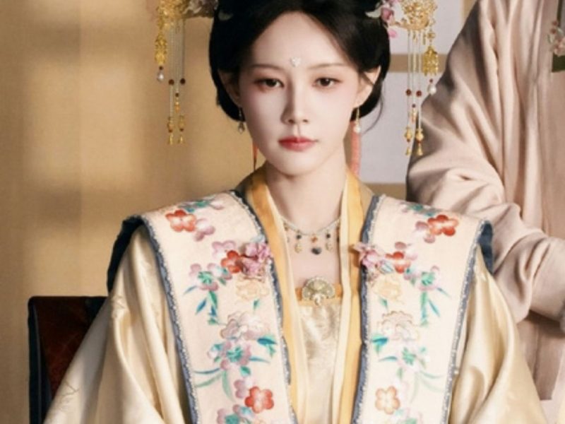 li yitong hospitalized filming exhaustion