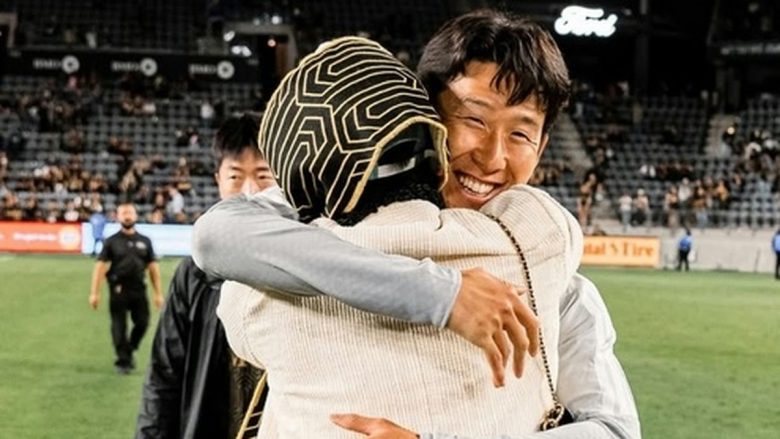 gdragon son heung min interaction