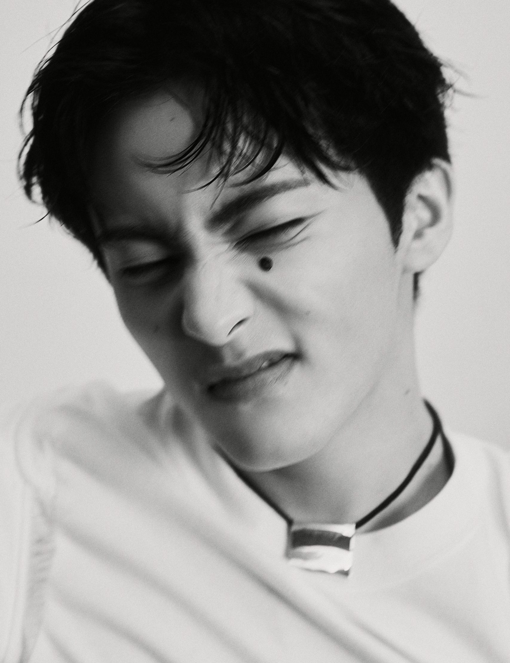 Mark Lee “Too Much” Lyrics thumbnail