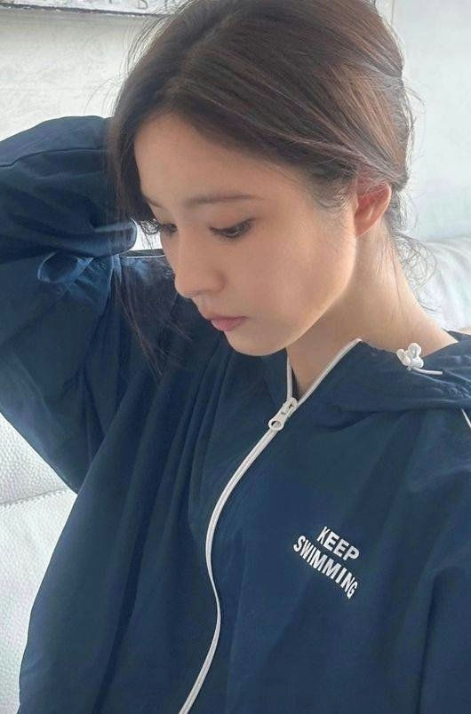 shin se kyung bts swim merch
