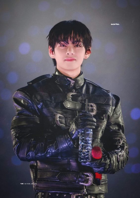 bts v rain concert visuals x5m4a8vi3ps-alcwyt1nkn4zznchszozg1mvfem9h-e-bts-v-rain-concert-visuals