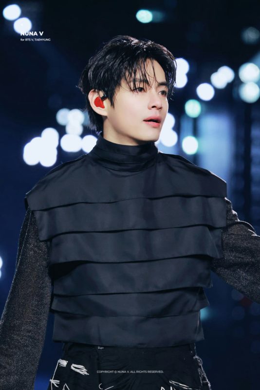 bts v rain concert visuals onpfrz-r1zgpiuvo3jtv-4oxf1kete90dtqtugtxusq-bts-v-rain-concert-visuals