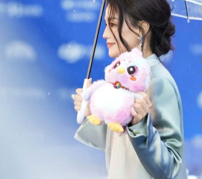 shu qi rain moment