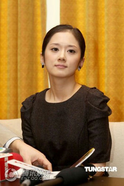jang nara ageless beauty controversy pc-or83n74b3n4hh0fsikrdfsw1spox2n6jau0sqh-i-jang-nara-ageless-beauty-controversy