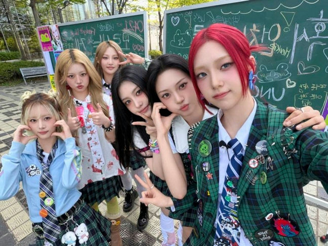 unchild debut na haeun stayc