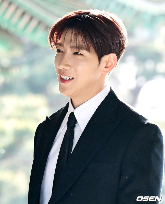 Ok Taecyeon 2PM-jun k25420251