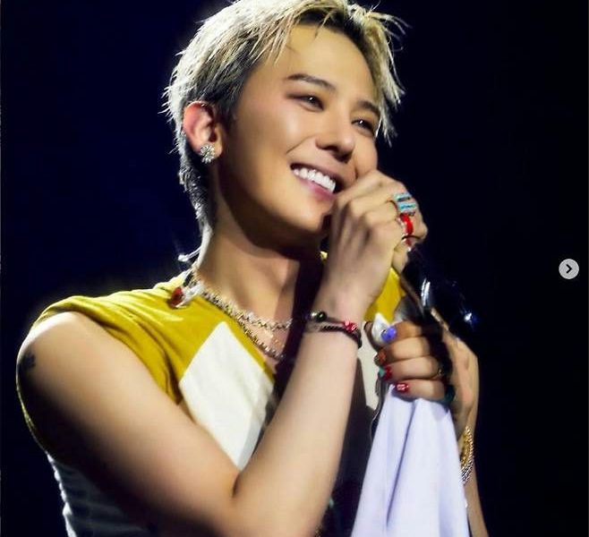 G-Dragon gifts apartments staff