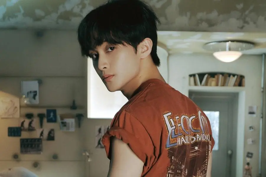 MARK 마크 – 200 Lyrics, Meaning and Song Credits