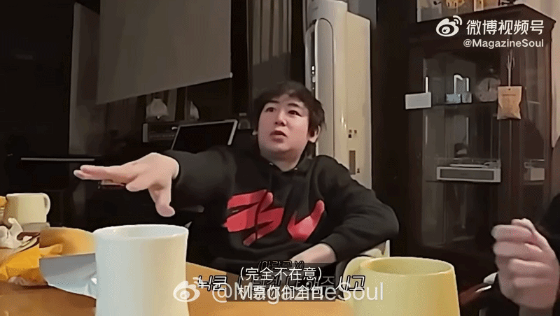 nichkhun-10526