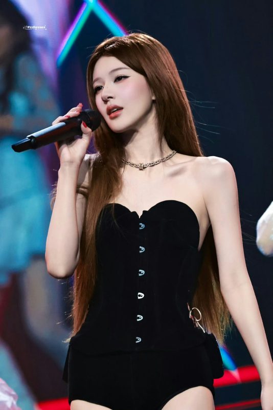 zhao lusi thailand concert controversy udbtop6wfyuoxvf59c-0-ypr9igf09xctjvgij57zjg-zhao-lusi-thailand-concert-controversy