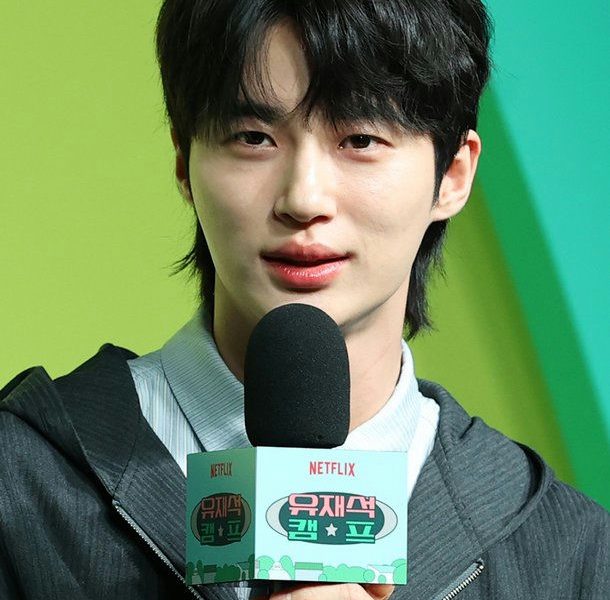 byeon woo seok perfect crown apology