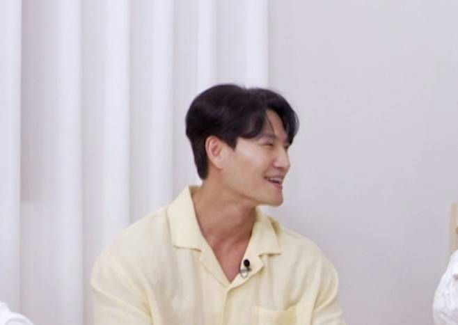 Kim Jong Kook Became A “Grandfather” Just 9 Months After Marriage