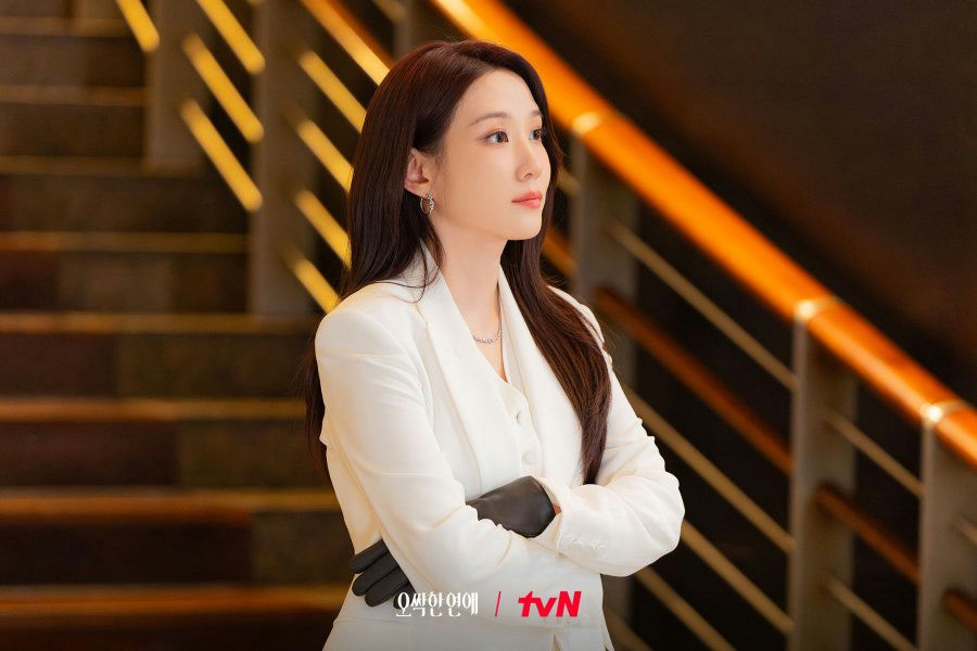 Park Eun Bin Becomes Mysterious Chaebol Heiress in ‘Spooky in Love’