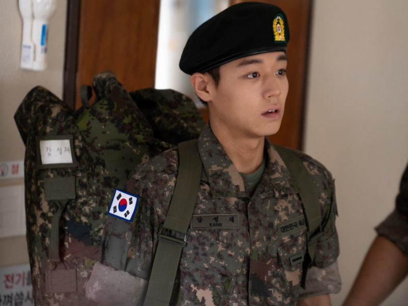 park ji hoon military enlistment