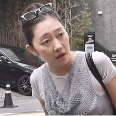 I Live Alone’ Star Park Kyung Hye Says Goodbye to Café Where She Worked Part-Time for Two Years