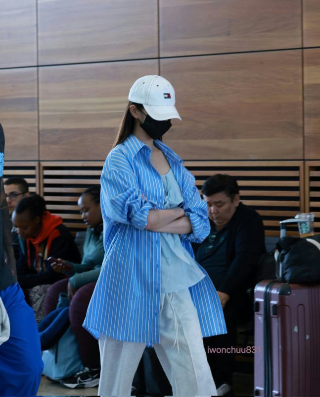 jang won controversy about the young airport lwtgimdwws9g4n9iwjvqbchgwti-p15pdak5uhm5hie-jang-won controversy-about the young-airport
