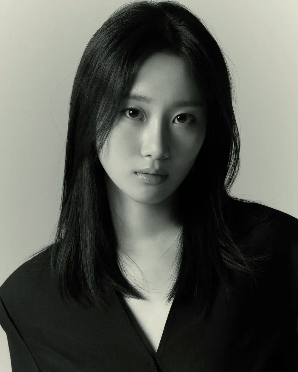 chae seo eun colony villain role