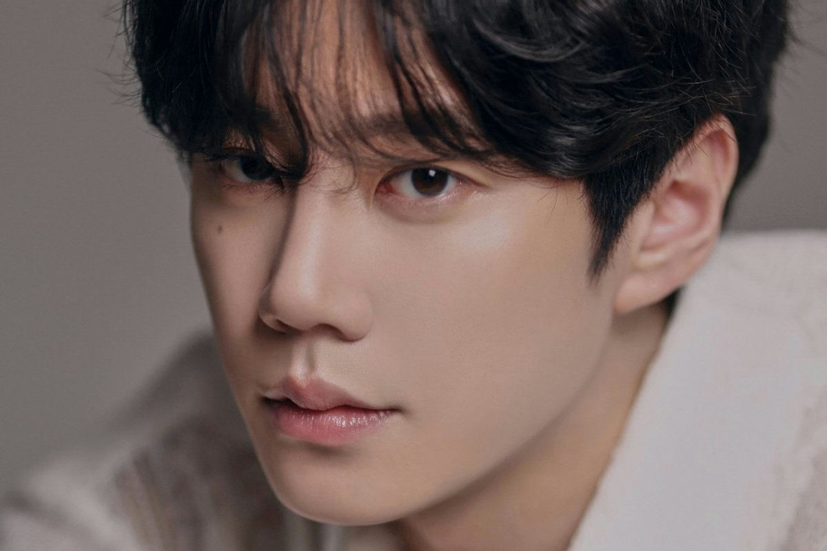 lee jun young military enlistment
