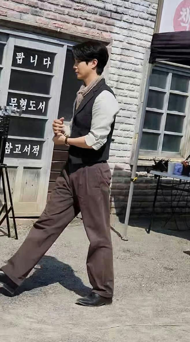 Heo Nam Jun long hair transformation