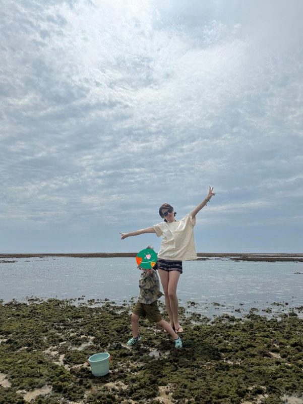 Son Ye Jin Shares Sweet Travel Moments With Her Lookalike Son