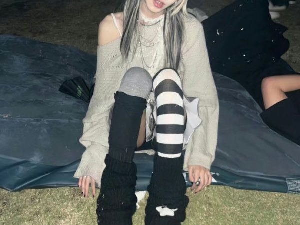 Fans Shocked After Discovering Popular Douyin Beauty Is Actually a Man