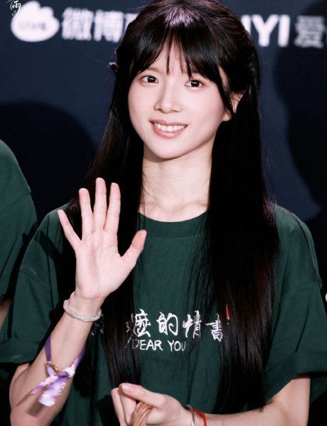 li sitong natural beauty