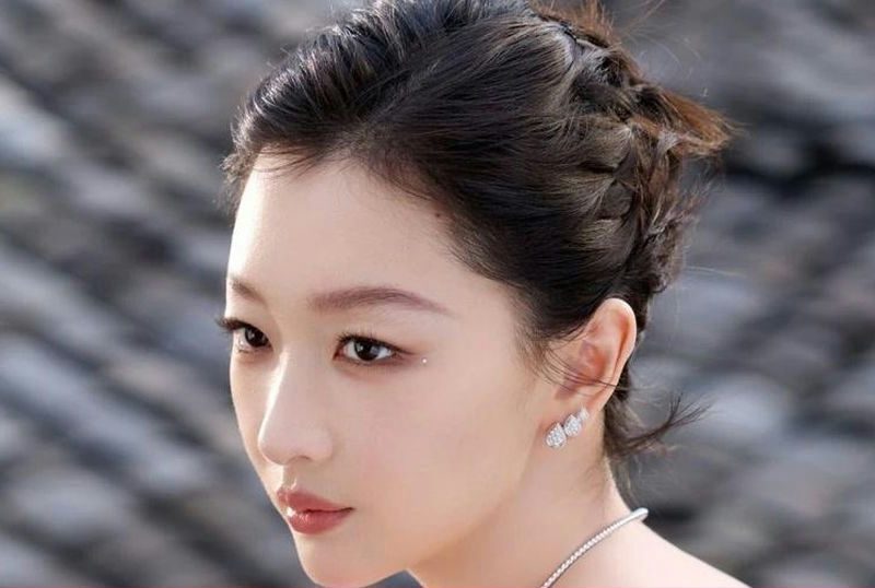 zhou dongyu theater controversy
