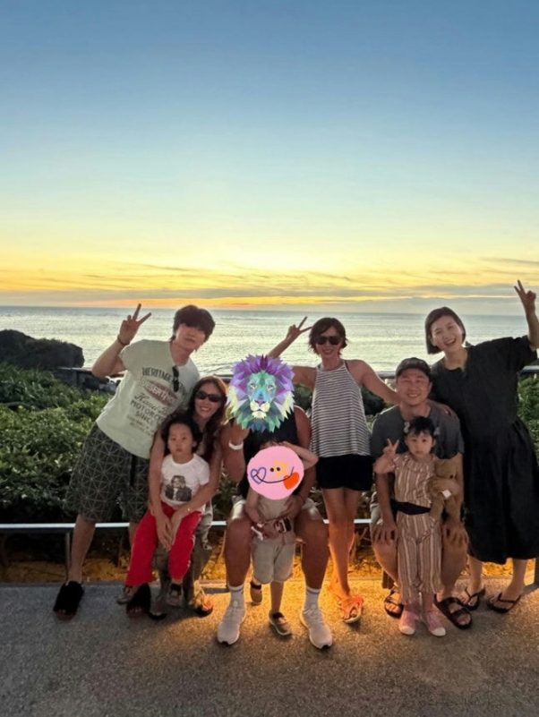 son ye jin hyun bin vacation photos ivvnfj2p6sf24tlwu7iglrxjo1exv1q7x-lbkpzdm5m-son-ye-jin-hyun-bin-vacation-photos