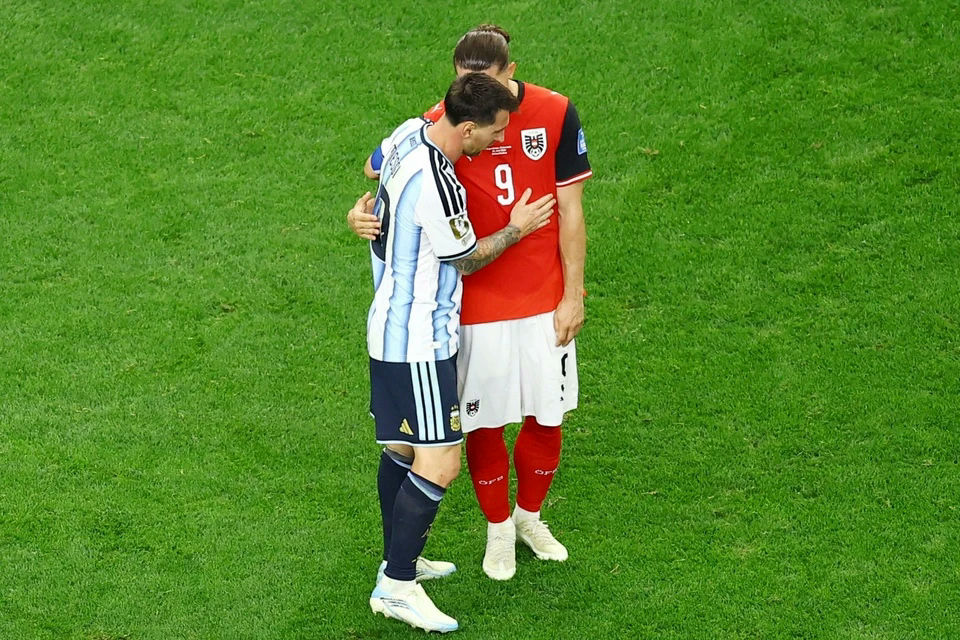 messi sabitzer shirt request