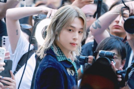 jimin paris fashion week f3j2uvfsig3uylwnk9ovlcqf8oy-n6rxbm6baqzjrne-jimin-paris-fashion-week