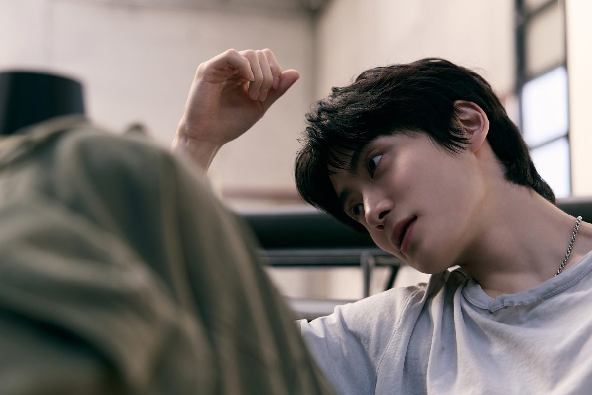JAEHYUN 재현 – Smoke Lyrics, Meaning and Song Credits
