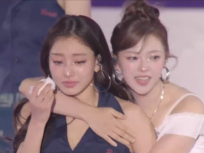 Jihyo’s Tearful Concert Moment Resurfaces Amid TWICE Contract Renewal Rumors