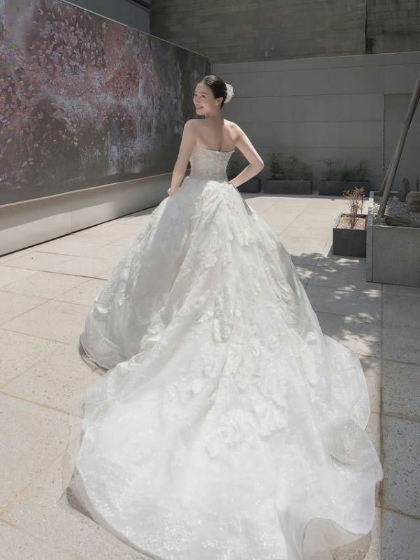 ryu hwayoung wedding photos zrd-cgbugch4rldvnugjlmo-vsqystufgrwl3dpjzlm-ryu-hwayoung-wedding-photos