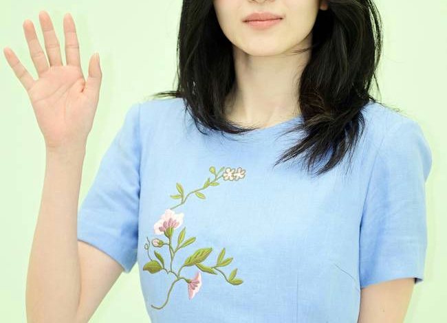 Kim Tae-ri Sister I Am Queen in This Life
