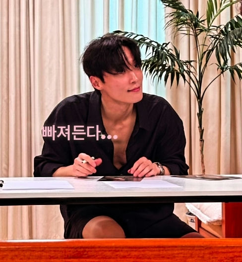 heo namjoon church fan signing