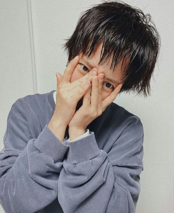 song ji hyo short hair controversy