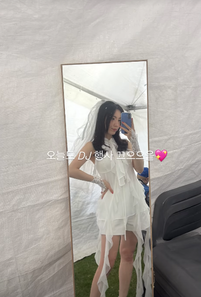 ryu hwayoung proposal to fiance ul7eyfwv6dix1ghwvaz7o5qxofscezwh5ys-tmlt5e-ryu-hwayoung-proposal-to-fiance