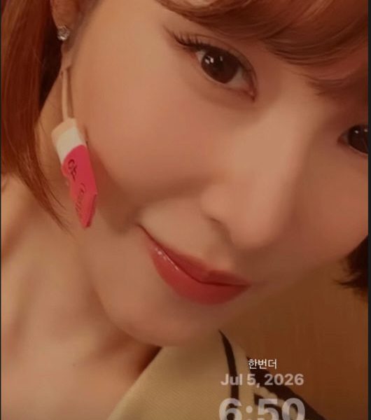 tiffany young short hair
