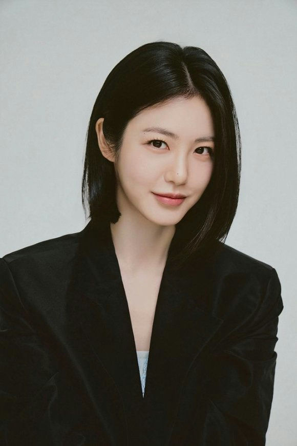 shin ye eun costars military enlistment